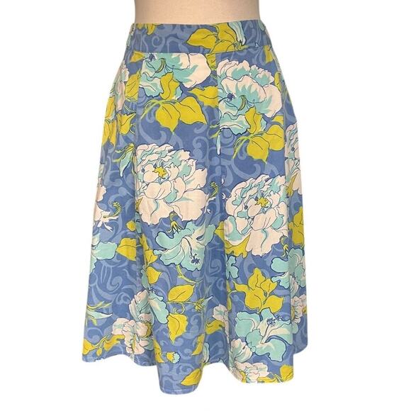 ST. JOHNS BAY Womens Skirt Size 8 Floral Stretch Knee Length Skirt Easy Wear - Picture 1 of 8